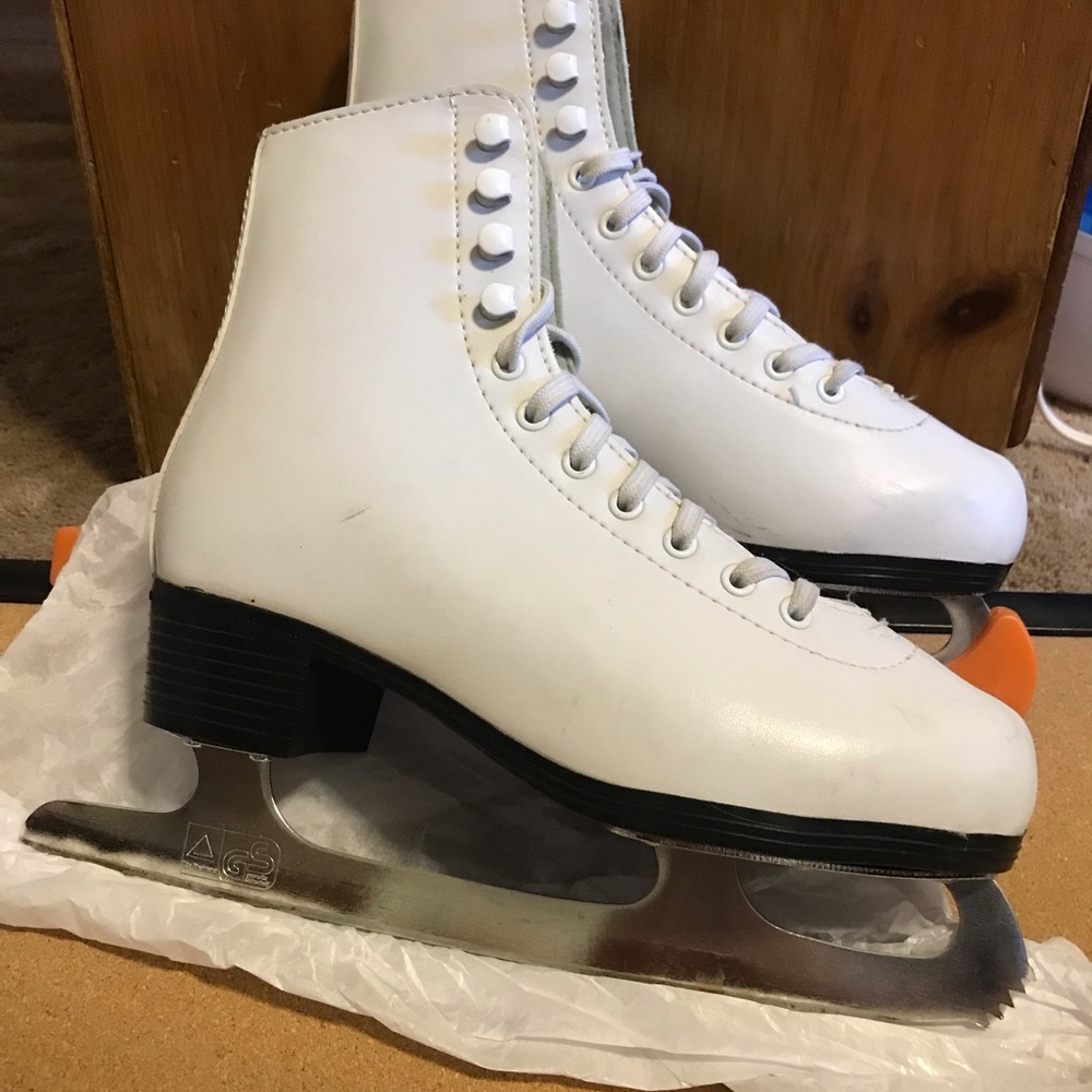 Ice skates